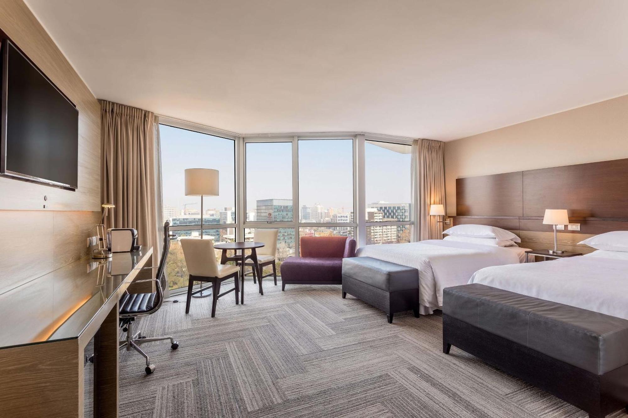 Sheraton Santiago Hotel & Convention Center Buitenkant foto Executive Room